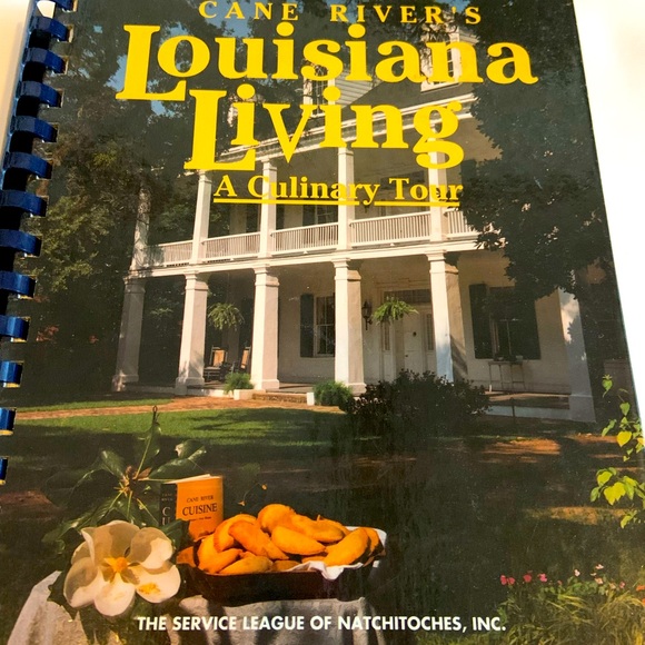Cane River's Louisiana Living Cookbook & Southern Table Cookbook Paula Dean - Picture 2 of 12